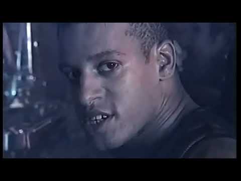 Bass Bumpers feat E. Mello & Felicia - The Music's Got Me (92 Charismatic MK Video Mix)