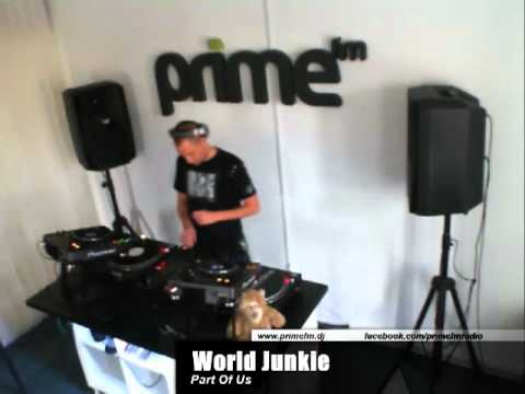 Prime FM live - Part Of Us - World Junkie and Roland 2012.04.22.