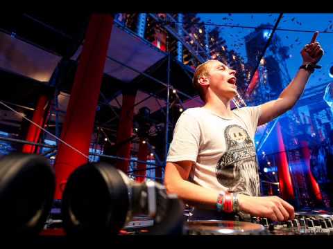 Coone Feat. K19 - Times Gettin' Hard (Full)