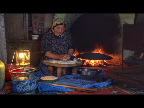 Elektriksiz bir yaşam Sacda köy ekmeği - Belgesel