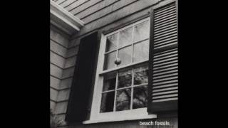 Beach Fossils - Out in the way (feat. Wild Nothing)