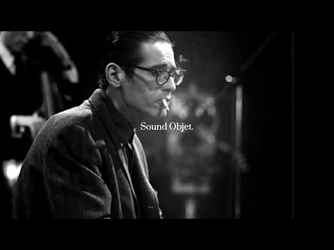 ????????????????????????????????  piano by Bill Evans