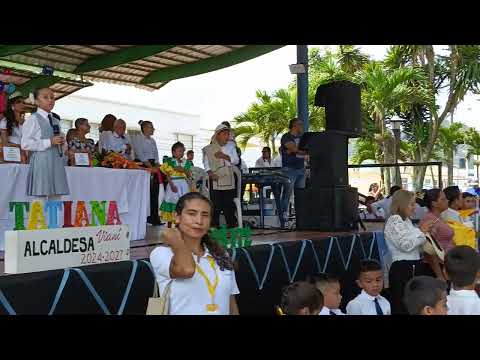 HIMNO DE VIANÍ - CUNDINAMARCA Lulú Star
