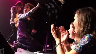 Hot Hot Heat - Bandages (Live in Sydney) | Moshcam