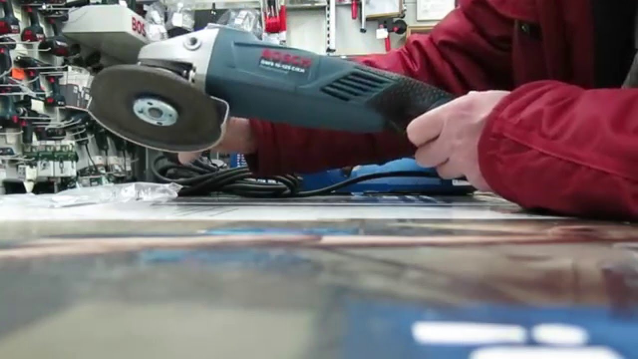 Углошлифовальная машина Bosch GWS 15-125 CIEH (0.601.830.322)  1500Вт 2800-11000об/мин 125мм