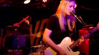 Lava Bangs - Ouch! - Live @ Bar Loose, Helsinki, Feb 27, 2016