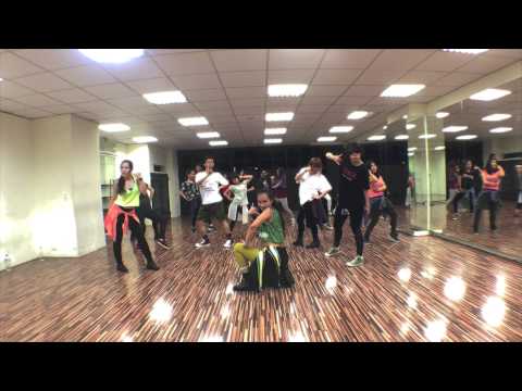 JazzMine's Freestyle Dancehall Class 300 - Cell Phone Gallis