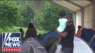 Fox News exclusive look at Panama migrant camp