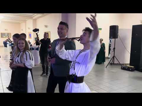 Iliuță de la Jina și Sergiu Neamțu-strigături numtă Feneș-Zlatna-cover