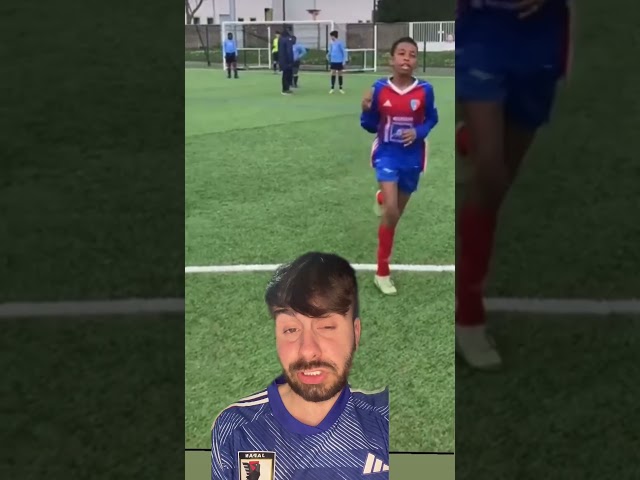Vídeo relacionado con Coach Divertido Soy Entrenador De Fútbol Hablamos Alto Camiseta