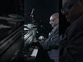 Cyrus Chestnut performs "Skating"