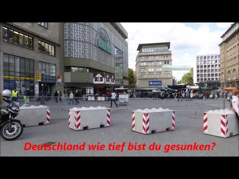 Essen * sieht so Essen Original aus Betonabsicherungen um die gesamte Stadtmitte