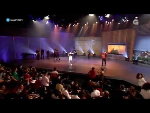 JUAN PARDO - Something stupid con su hija Lys