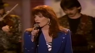 Patty Loveless — &quot;Silver Threads and Golden Needles&quot; — Live