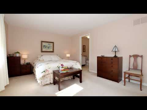 2050 Blue Ridge Crescent, Pickering ON L1X 2N5, Canada