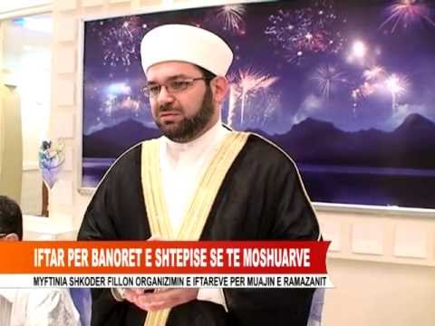 Myftinia Shkoder, 20 korrik 2012 - Iftari i pare i Ramazanit 1433 per "Shtepine e te Moshuarve".m2p