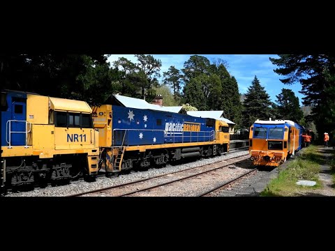 Pacific National Freight Services + hear ARTC's New Track Machine horn with a welcome horn to PN