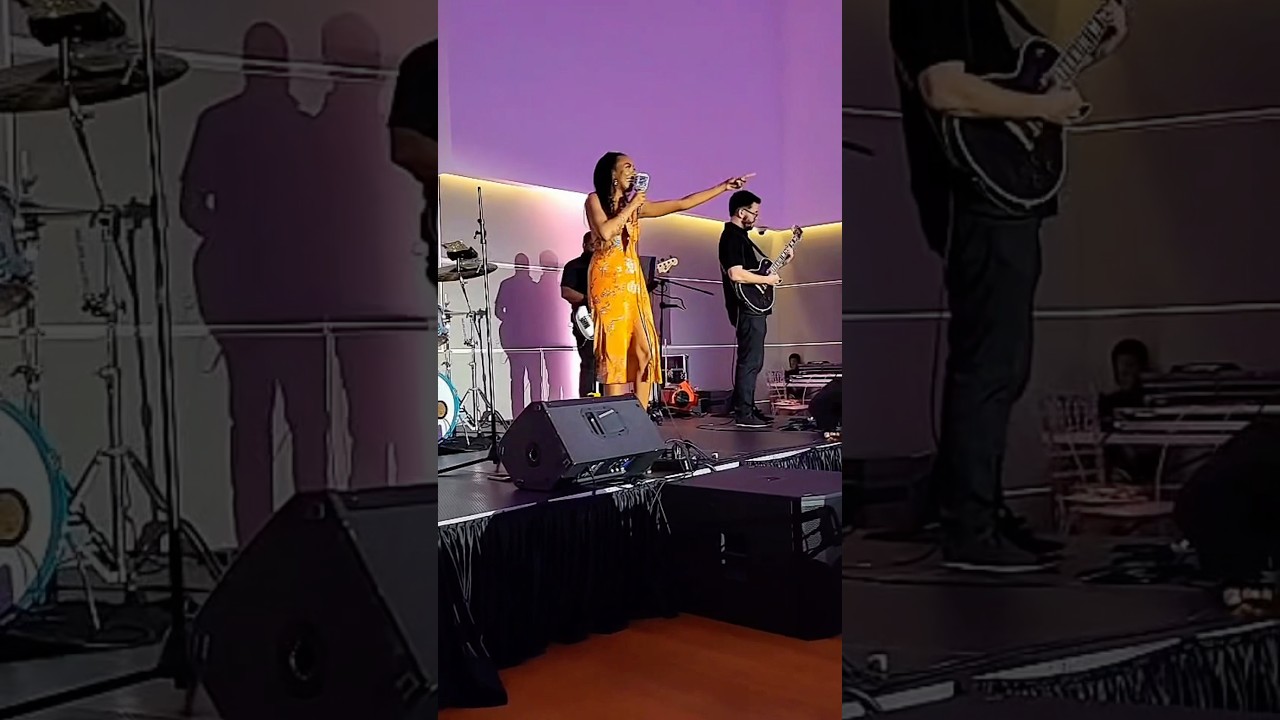 Promotional video thumbnail 3 for Bianca Rosarrio & The Smooth Operators