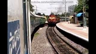 preview picture of video 'Guntakal WDM3A Twins Headed Rajkot Express skips Sanjeevaiah Park.'