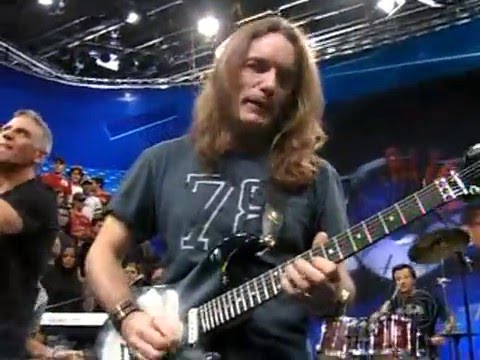 Rádio Taxi - Garota Dourada - Programa Altas Horas (alta qualidade)