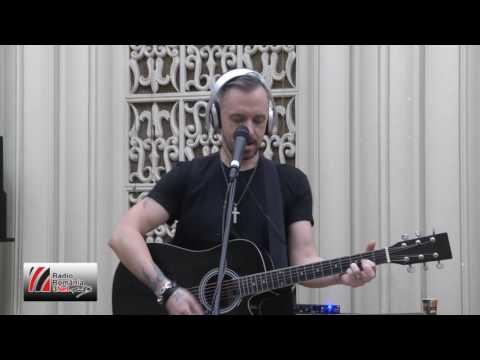 Paul Panait - What`s Up (Live session) @Radio3Net