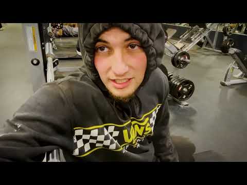 PUSH DAY'S STARTING TO GET REAL.. BULK DAY 12