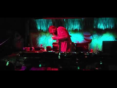 Luke Vibert  - Pop Up Show - Digital Underground Mix - Gramps - Wynwood, FL