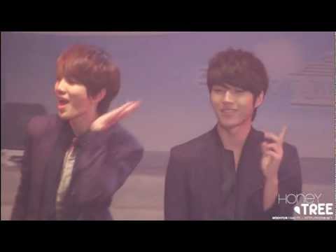 [FANCAM] 111026 대경대학교 축제 Woo Hyun (3)