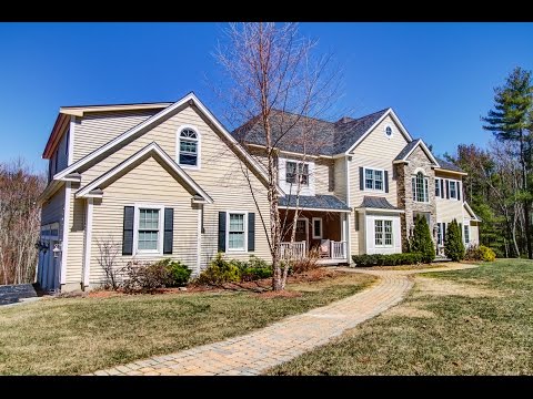 Tracy Barber - 429 Bailey Rd, Holden, Ma - Exit Realty Partners.