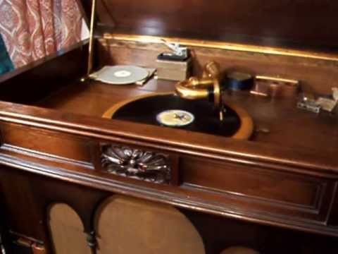 Harbor Lights - Rudy Vallee & his Connecticut Yankees - 1937 Buff Bluebird Record