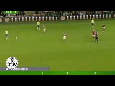 FAN attackiert SCHIEDSRICHTER bei Fußballspiel😵🤛🏼