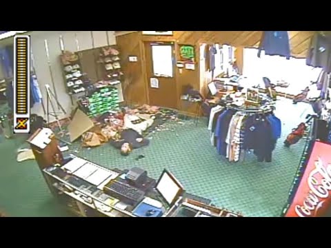 Intro Stage Megaman X3 - Zero be like