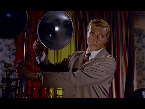 afbeelding Allison Anders on PEEPING TOM