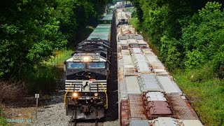 NS: An Intermodal train southbound / containers are swaying on a bad track