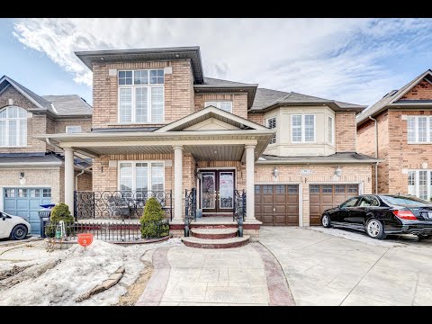 16 Yellow Avens Boulevard Brampton