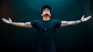 Move Body Parts in Photoshop - TheyCallMeCotton aka Cotton Films