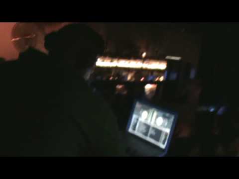 DJ Reminise & DJ Peter Gunz Part 3 @ ENTOURAGE   Vanilla bar 25 10 09