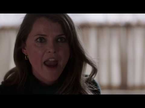The Americans 4x08 - Elizabeth yells at Paige