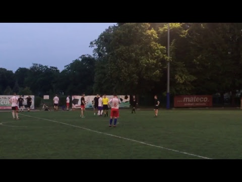 13.06 Persona DT (czarne) - Huberto Łazy (białe)