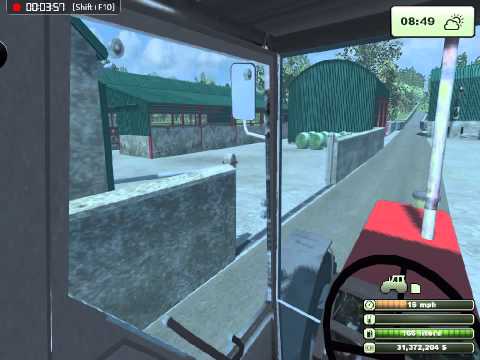 Farming Simulator 2013 lifting bales