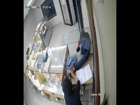#Juanbautista Alberdi  #tucuman   robo armado capturado por cámaras de seguridad