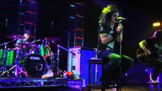 Tokio Hotel - Black - Live At The Cherrytree House.flv