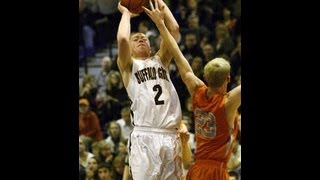 preview picture of video 'Nothin' but net! Buffalo Grove's Luke Potnick hits a long three-pointer!'