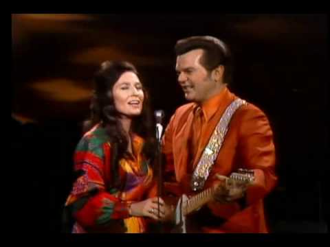 Conway Twitty & Loretta Lynn - After The Fire Has Gone