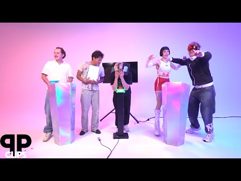 Kevin stirbt vor cringe weil Ski Aggu, Domiziana & Co. sein Song "Bis zu ihr" hören