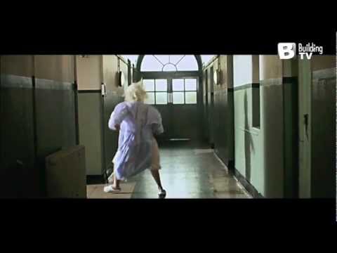 Yolanda Be Cool - Le Bump