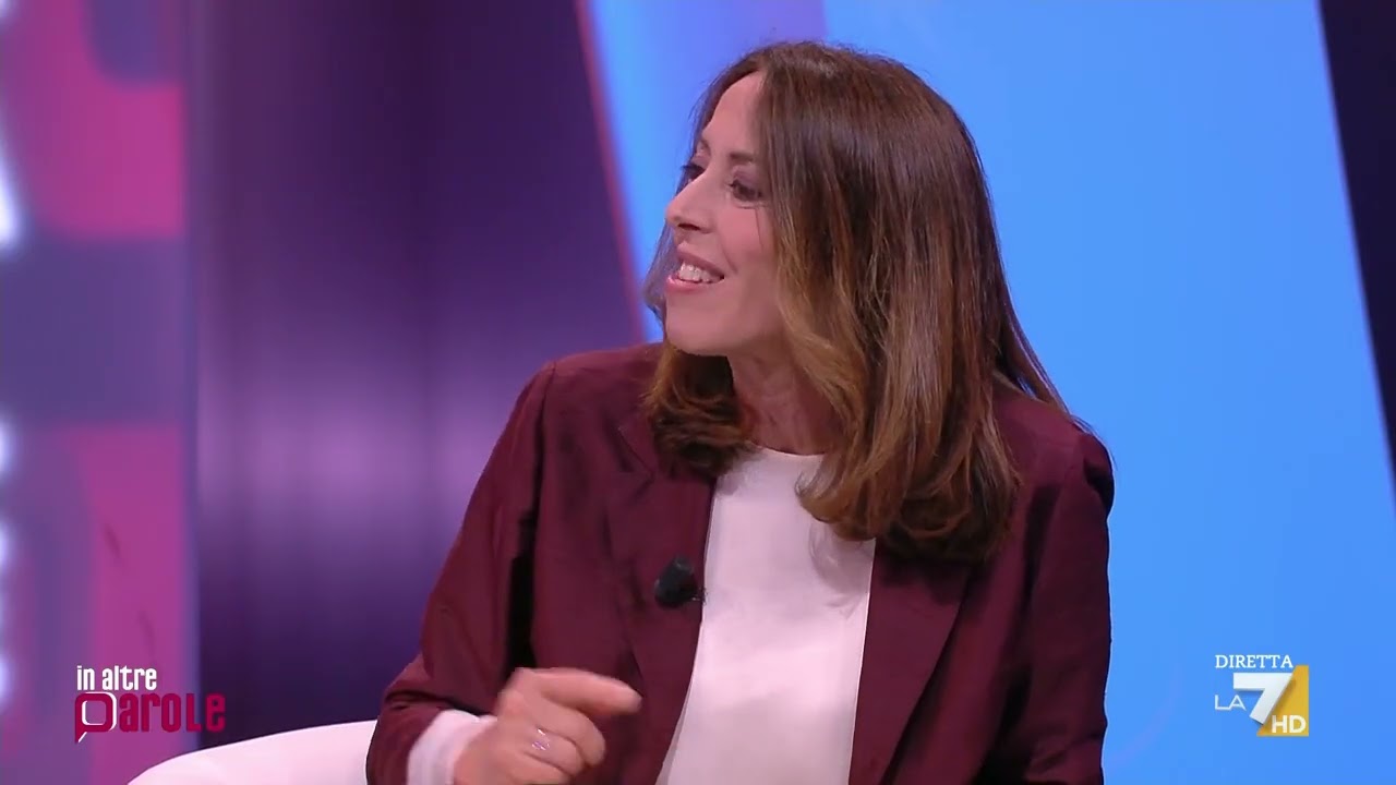 Vannacci il fantasma del centrodestra, l'analisi di Alessandra Sardoni e la discussione in studio