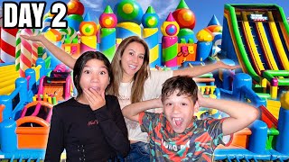 LAST To Leave The World&#39;s LARGEST Bouncy HOUSE Wins A Mystery Prize! (Challenge) | Familia Diamond