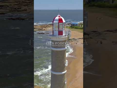 Video de YouTube - Apartamento en Venta de 2 dormitorios con Piscina y Garage en Playa Mansa, Maldonado