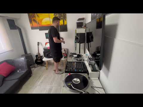 Gonzalo Rivero | House & Deep House DJ Set 2025 | Vinyl Only